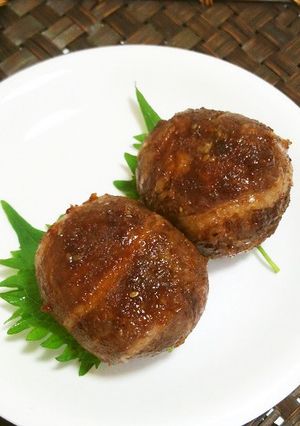 梅入り✾焼き肉巻きおにぎり-レシピのメイン写真