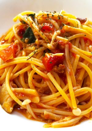 きのこトマトソースパスタ〜ボスカイオーラ-レシピのメイン写真