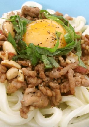 梅入りまぜまぜ肉うどん-レシピのメイン写真