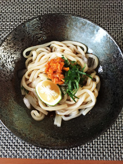 つわり時にも!梅シソ冷うどん★カボス添え-レシピのメイン写真