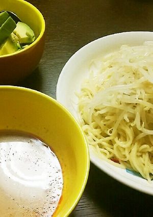 ピリ辛胡麻つけ麺 withアボカド-レシピのメイン写真