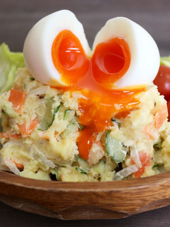 とろ〜り☆半熟卵のポテトサラダ-レシピのメイン写真