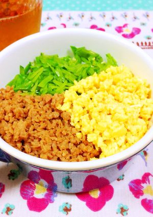 彩りあざやか！三色丼☆-レシピのメイン写真