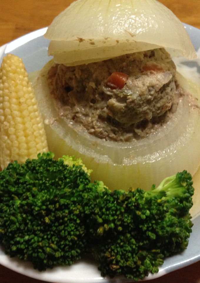 丸ごと玉ねぎの肉詰め-レシピのメイン写真