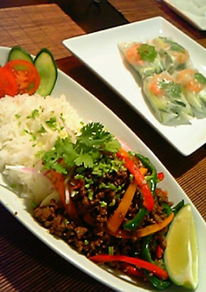 【創作】タイ風　牛そぼろご飯-レシピのメイン写真