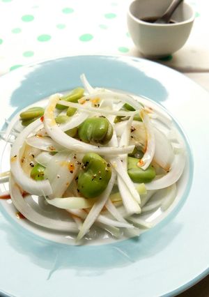 そら豆と新たまねぎの簡単サラダ-レシピのメイン写真