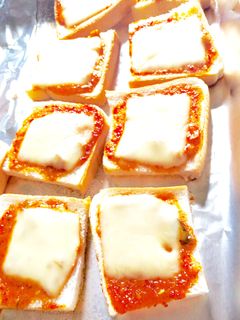 キムチで簡単朝ごはん☆朝はパンっ♪-レシピのメイン写真