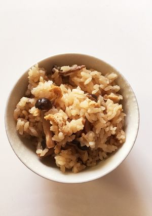 しめじと油揚げの炊き込みごはん-レシピのメイン写真