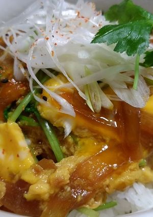 残ったコロッケで卵とじ丼-レシピのメイン写真