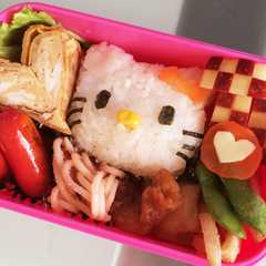 รูปของ 超簡単＊キティちゃんのキャラ弁♡遠足に♡