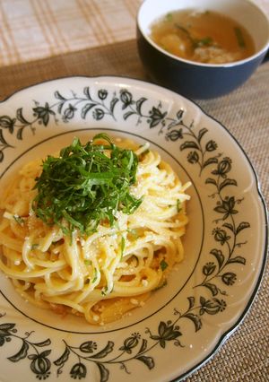 夏にさっぱり★スパゲッティ・梅ボナーラ-レシピのメイン写真