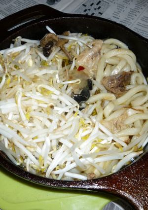 キャプスキでアヒージョ･オイル焼きうどん-レシピのメイン写真