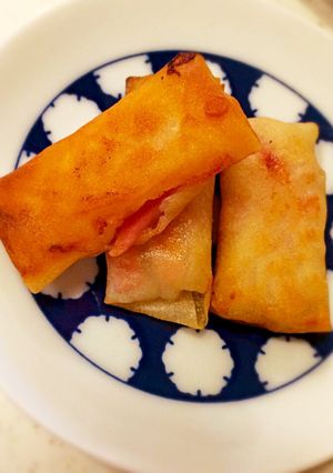 超簡単!えのきとベーコンの春巻き-レシピのメイン写真