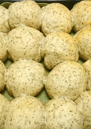 バジルと練り込みチーズのちぎりパン-レシピのメイン写真