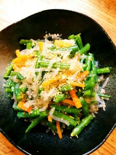 いんげん豆・ニンジン・シラタキの胡麻和え-レシピのメイン写真