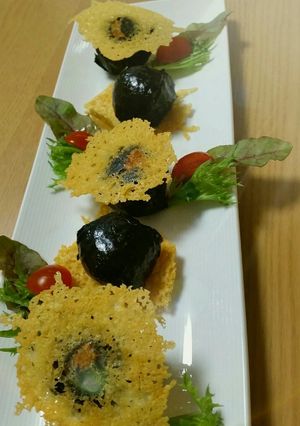 なにこれ？梅コチュジャンチーズおにぎり-レシピのメイン写真