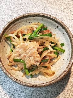 ☆簡単!安い!豚肉とニラもやしの炒め☆-レシピのメイン写真