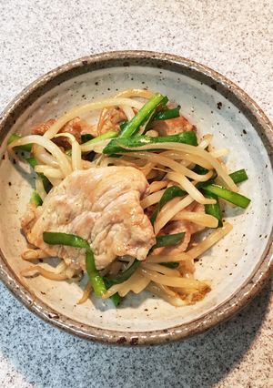 ☆簡単！安い！豚肉とニラもやしの炒め☆-レシピのメイン写真