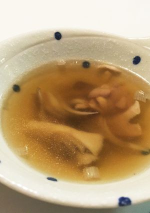 まいたけとベーコンのスープ-レシピのメイン写真