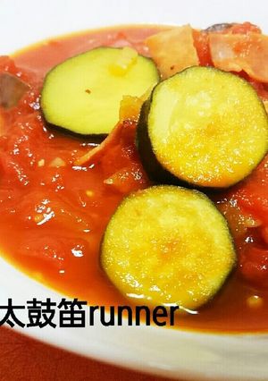 簡単♪ナスとズッキーニのトマトスープ-レシピのメイン写真