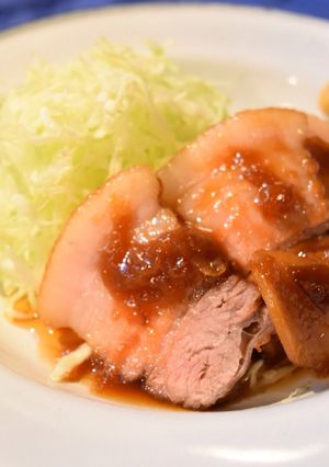 梅酒の梅で！さっぱりうめぇ〜♪豚バラ焼豚-レシピのメイン写真