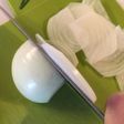 簡単!玉ネギ切る時に涙が出ない裏ワザ‼︎