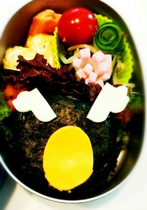 ウルトラマン怪獣☆ゼットンおにぎり弁当！-レシピのメイン写真