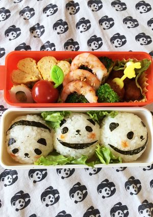 超簡単♡丸おにぎりでパンダのキャラ弁2-レシピのメイン写真
