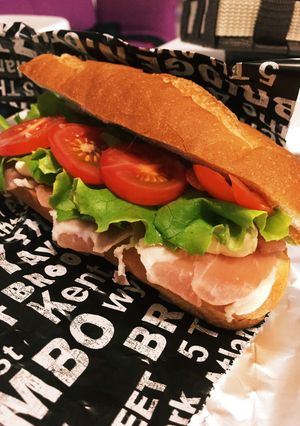 生ハムとクリチーのサンド-レシピのメイン写真