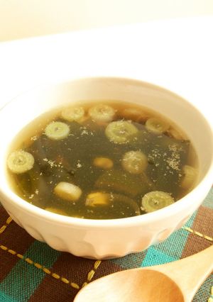 わかめとコーンの韓国風スープ-レシピのメイン写真