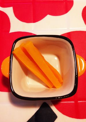 ☆離乳食中期☆レンジで簡単人参スティック-レシピのメイン写真