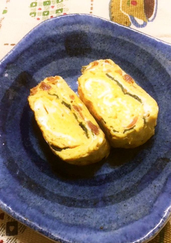 梅干しと海苔を入れて、たまご焼き-レシピのメイン写真