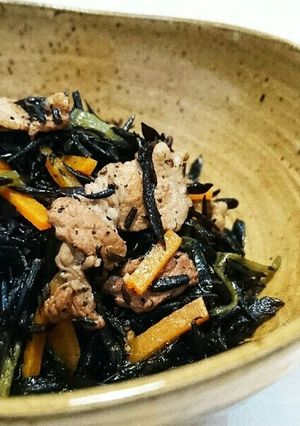 ひじきと豚とピーマンの煮物〈幼児食にも〉-レシピのメイン写真