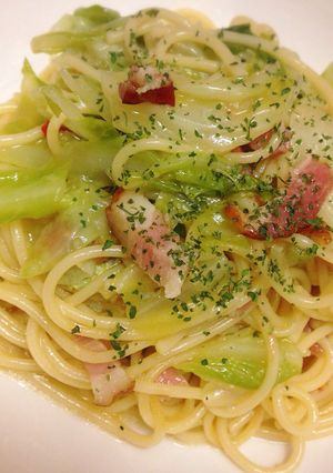キャベツとベーコンのペペロンチーノ-レシピのメイン写真