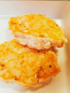 ふわふわ☆豆腐入り鮭ハンバーグ-レシピのメイン写真