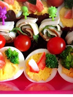 お弁当にオードブルにかわいいゆで卵サラダ-レシピのメイン写真