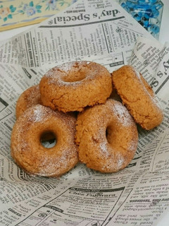 トマト☆蜂蜜☆米粉のもっちり焼きドーナツ-レシピのメイン写真