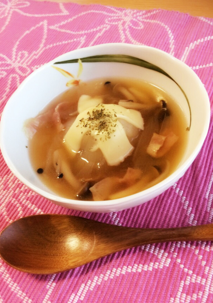 おかわり間違いなし！新玉ねぎ丸ごとスープ-レシピのメイン写真