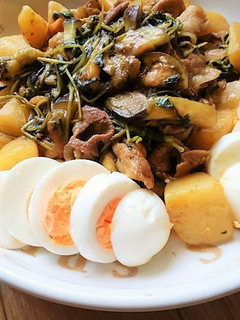 カレールーで簡単豆苗を使った野菜炒め-レシピのメイン写真