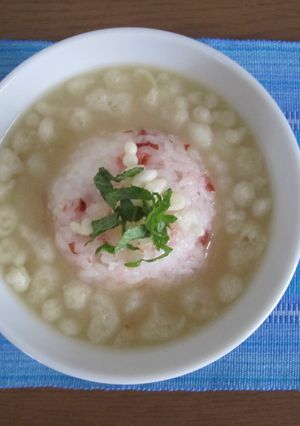 梅お握りの冷やしかちゅー湯漬け-レシピのメイン写真