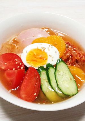 そうめんで冷麺☆こんにゃくinでヘルシー-レシピのメイン写真