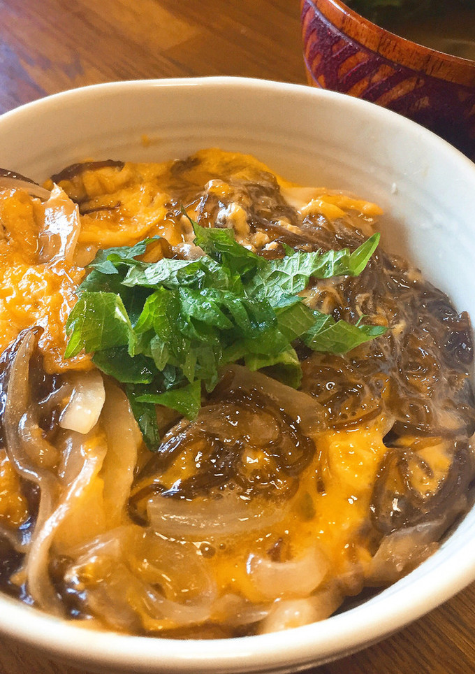 モズクの卵とじ丼 ♪ツルツル美味しい-レシピのメイン写真