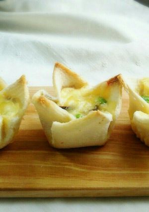 食パンで作ります♪チューリップのキッシュ-レシピのメイン写真