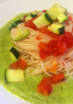 ズッキーニとトマトの夏色冷麦-レシピのメイン写真