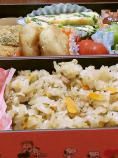 切るだけ簡単!冷めても美味しい炊き込ご飯-レシピのメイン写真