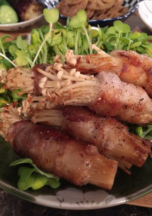 5分で作るえのきのバラ豚肉巻き！-レシピのメイン写真