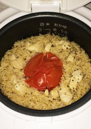 ささ身と丸ごとトマトの炊き込み玄米ご飯-レシピのメイン写真