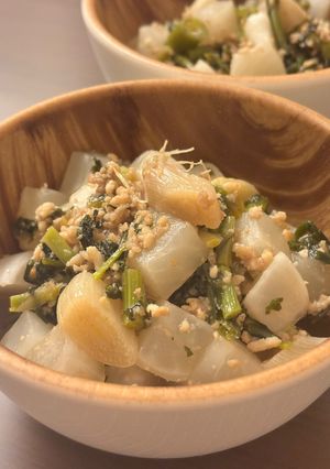 ひげにんにくとカブと春菊の甘酒スープ煮-レシピのメイン写真