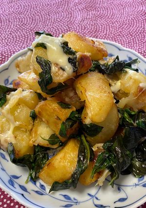生バジルとフライドポテトのチーズ和え-レシピのメイン写真