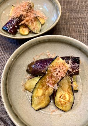 【大量消費】ジュワっとろっ⭐︎なすソテー-レシピのメイン写真